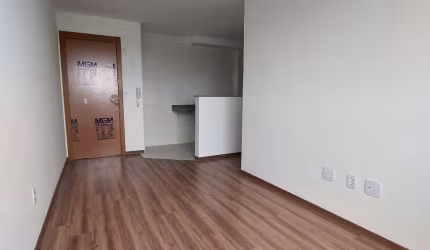 Apartamento com 2 quartos para alugar em  Benfica