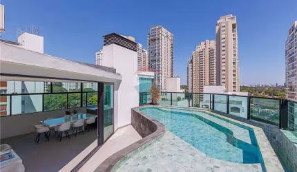Exclusiva e Incrível Cobertura em Campo Belo, 5 quartos, 4 suítes, Cinema com 8 poltronas, espaço fitness, piscina aquecida na cobertura.
