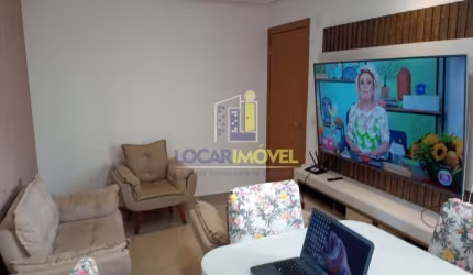 Vendo apto de 1º andar, mobiliado em Condomínio fechado próximo ao Centro da cidade de Vitória da C