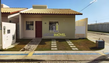 Excelente casa de esquina e solta 3 quartos sendo 1 suíte em condomínio fechado à venda no Boa Vist