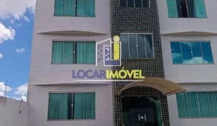 Apartamento de 1º andar para venda ou locação, sala ampla, 2 quartos sendo 1 suíte, cozinha, área d