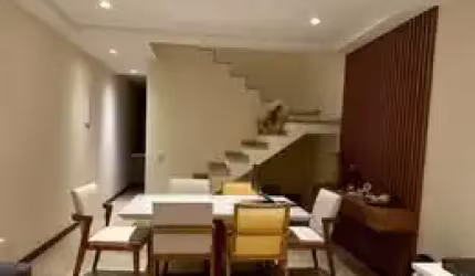 Casa mobiliada acabamento fino
