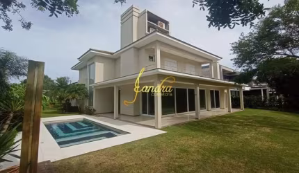 Linda sobrado com 04 suítes, piscina, piso aquecido,