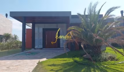 Casa térrea com 4 suítes mobiliada e decorada