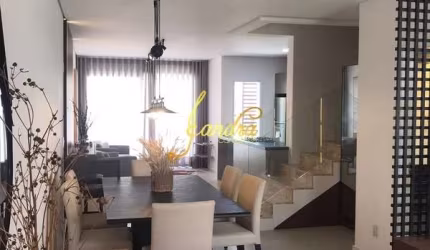 Maravilhoso sobrado geminado, finamente mobiliado e decorado novo