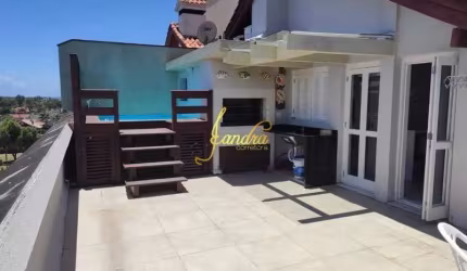 Cobertura composta por 03 dormitórios, 01 sendo suíte! Na Av. Central de Atlântida