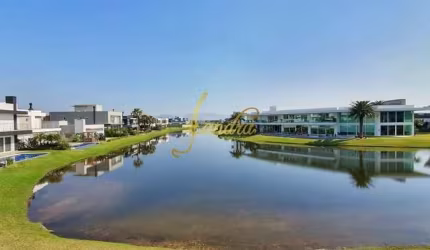 BEIRA DE LAGO, VISTA PANORÂMICA mobiliado e decorado