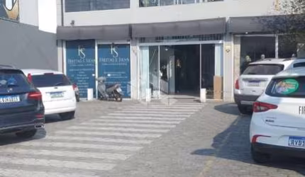 PREDIO COMERCIAL À VENDA COM LOJAS ALUGADAS