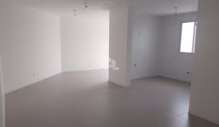 Cobertura a venda com 03 dormitórios sendo 1 suite na Ponte do Imaruim, Palhoça - SC