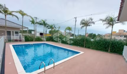 Apartamento com 02 dormitórios à venda no Sertão do Imaruim, São José/SC