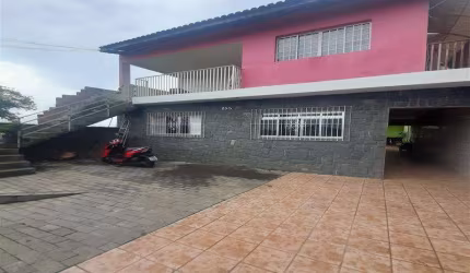 OTIMA CASA PROXIMO AO CENTRO