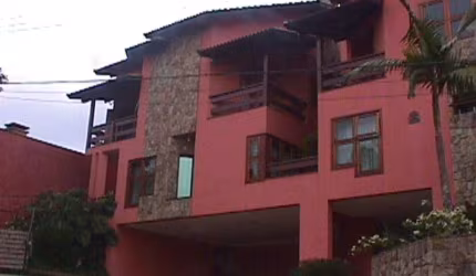 Sobrado COND. ARUJA 5 Arujá/SP