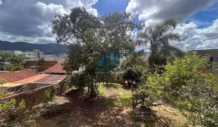 Terreno à venda na Rua João Antônio de Oliveira, 484, Jardim Santa Augusta, Poços de Caldas por R$ 550.000