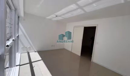Sala comercial à venda na Paraíba, 49, Centro, Poços de Caldas por R$ 395.000