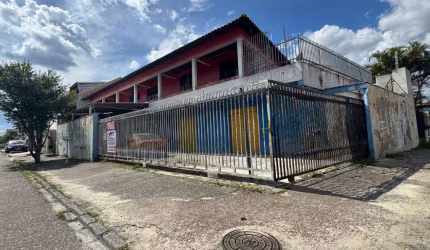 Imóvel Comercial e Residencial à Venda SITIO CERCADO – Esquina, Amplo e Bem Localizado!