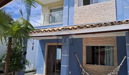 Casa à venda no bairro Miragem - Lauro de Freitas/BA