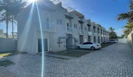 Casa à venda no bairro Ipitanga - Lauro de Freitas/BA