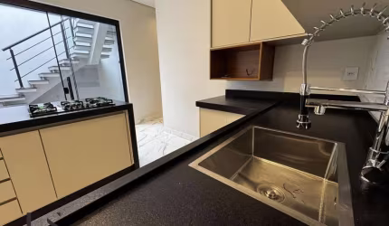 Casa para Venda em Bragança Paulista, Residencial Quinta dos Vinhedos, 3 dormitórios, 1 suíte, 2 banheiros, 2 vagas