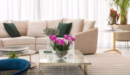 Apartamento com 3 suítes em frente o Vaca Brava