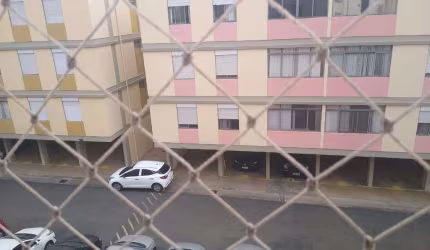 **Apartamento amplo e bem localizado na Vila João Jorge  Conforto praticidade!**