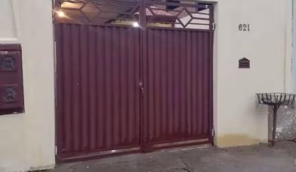 **Casa espaçosa à venda no Jd Mirasol – Conforto e segurança!**