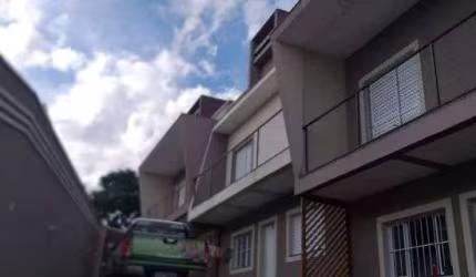 Alugue já! Sobrado charmoso com 2 suítes e garagem na Vila Nogueira