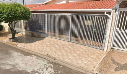 Casa Charmosa à Venda no Jardim Miranda – Espaço e Segurança