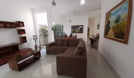 Ótima oportunidade com moveis planejados.