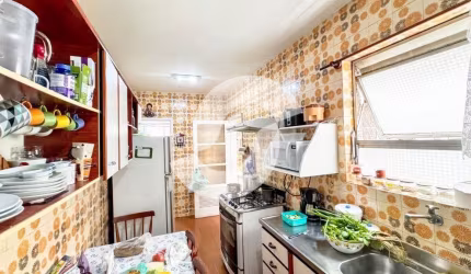 Apartamento com 4 quartos e 2 vagas de garagem. Excelente localização! Próximo à praia de  Icarai.