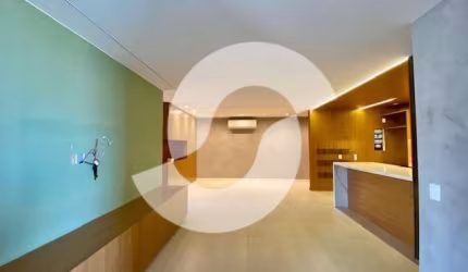 Apartamento de ótimo padrão Quatro quartos com vista explendida.