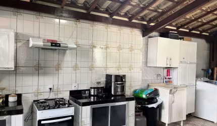 Casa em condomínio fechado com 2 quartos à venda no Tropical, Contagem , 14 m2 por R$ 320.000