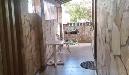 Casa com 3 quartos à venda no Eldorado, Contagem , 100 m2 por R$ 650.000