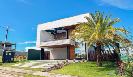 Casa Porteira Fechada na Cidade Alpha  -  Eusébio