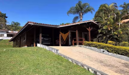 Casa à venda, 3 suítes, 5 banheiros, 4 vagas, 237m², Condomínio Granja Viana II, Cotia, SP