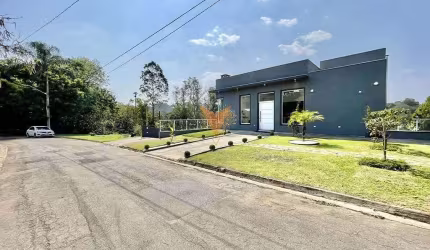 Sobrado à venda, 4 quartos, 3 suítes, 6 banheiros, 6 vagas, 536m², Condomínio Palos Verdes,Granja V
