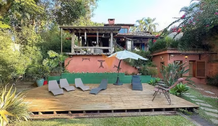 Sobrado à venda, 5 quartos, 3 suítes, 4 banheiros, 3 vagas, 334m², Granja Viana - Cotia/SP