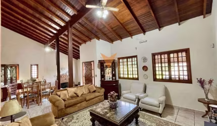 Casa à venda, Chácara dos Lagos - Granja Viana - Cotia, SP,  3 suítes, 4 banheiros, 8 vagas, 412m²,