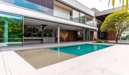 Mansão à venda, 4 suítes, 7 banheiros, 8 vagas, 1300m², Residencial Tamboré II - Santana de Parnaíb