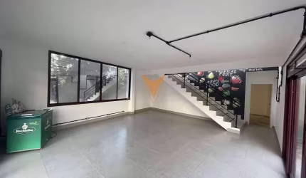 Loja para venda 2 banheiros, 176,88m², Miolo da Granja Viana, Carapicuíba, SP