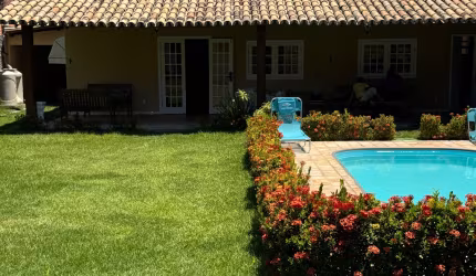 Vendo Aconchegante Casa no Centro, Jockey,Lauro de Freitas