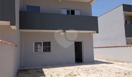 Casa com 2 quartos à venda em Maitinga - SP