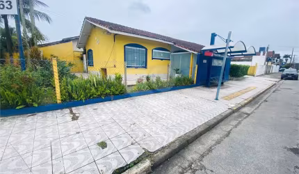 Casa com 3 quartos à venda em Centro - SP