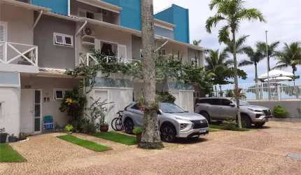 Condomínio com 3 quartos à venda em Maitinga - SP