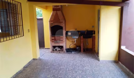Casa com 2 quartos à venda em Vista Linda - SP