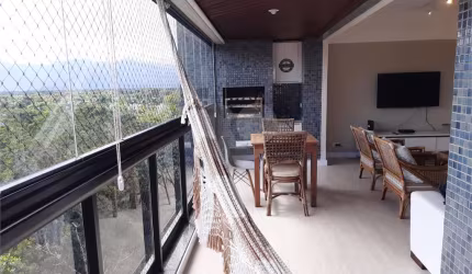 Apartamento com 3 quartos à venda em Riviera - SP