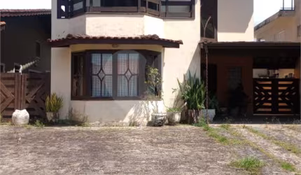 Condomínio com 3 quartos à venda em Centro - SP