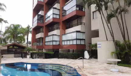 Apartamento com 3 quartos à venda em Riviera - SP