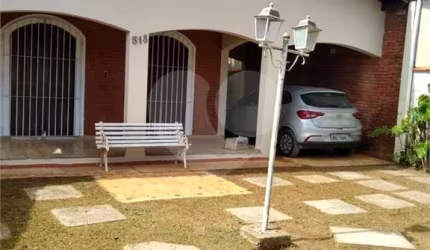 Casa com 4 quartos à venda em Vista Linda - SP