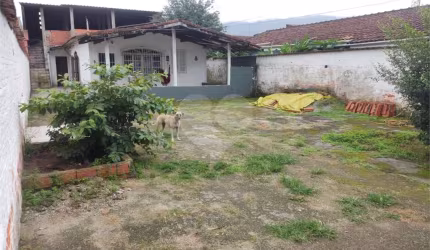 Casa com 4 quartos à venda em Centro - SP