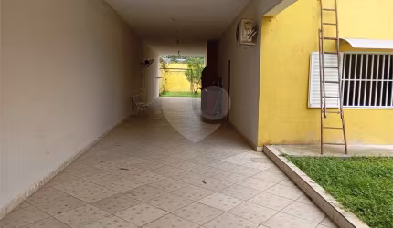 Casa com 3 quartos à venda em Indaiá - SP